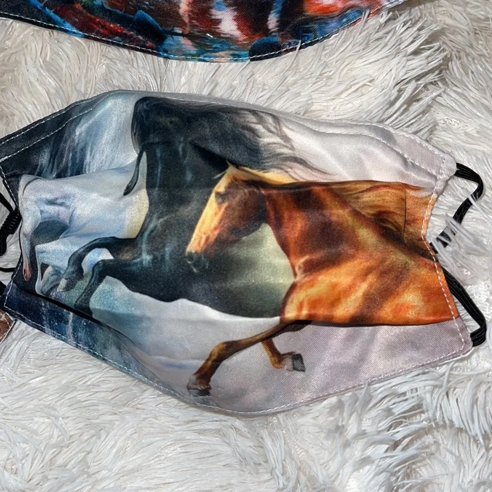 New set/4 horse face masks